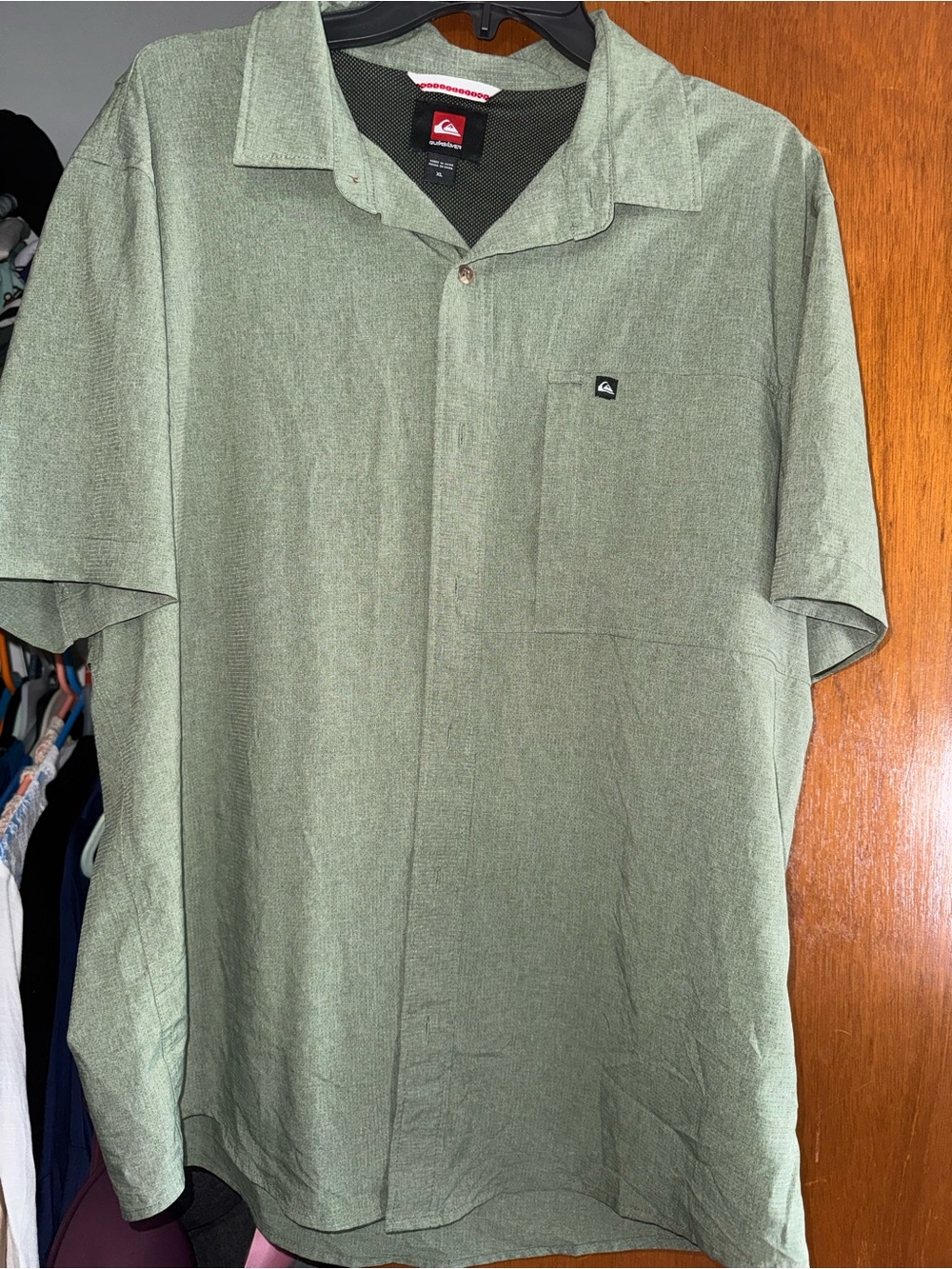 Quiksilver Men's Short Sleeve Button-Down Shirt